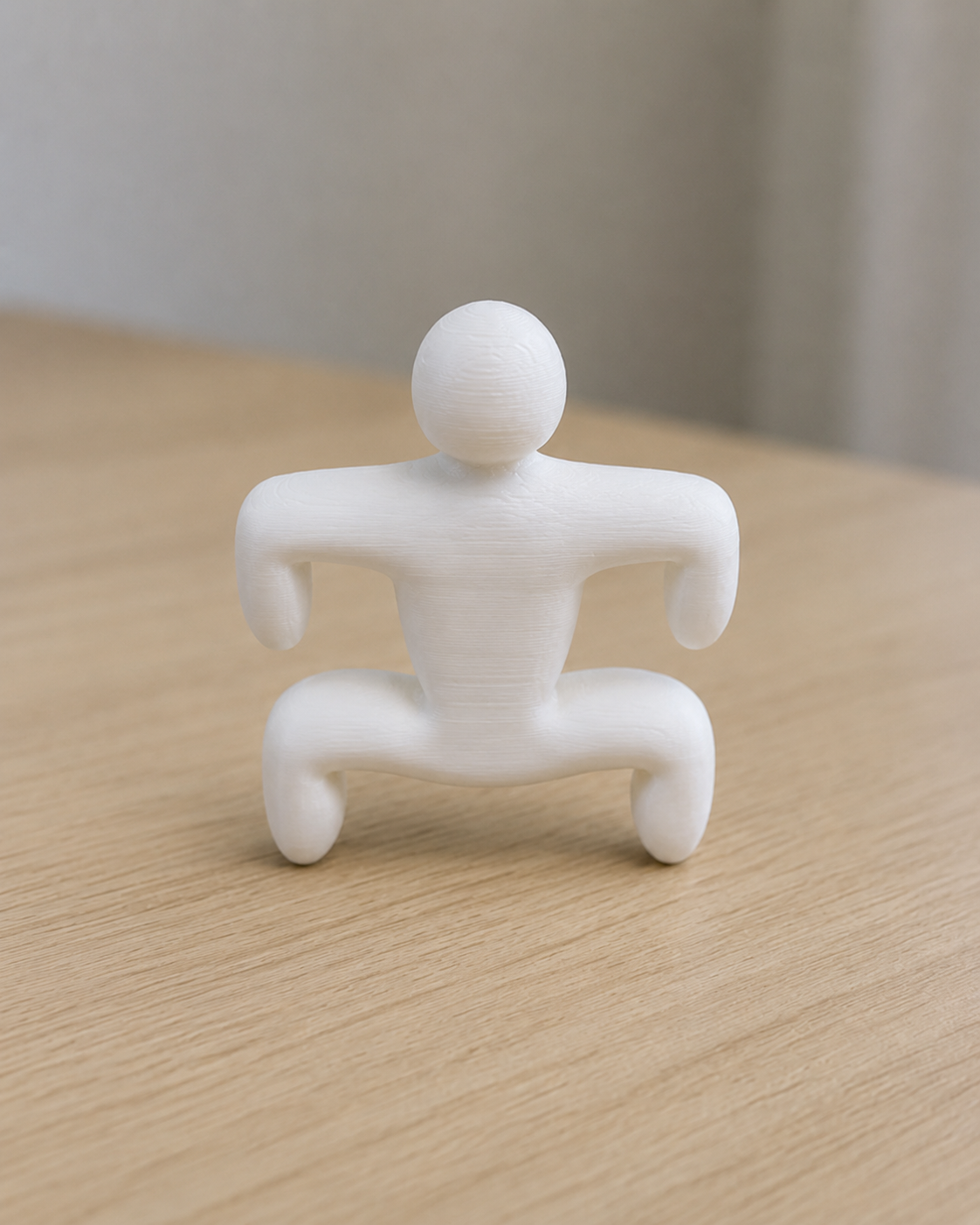 Meccha Chameleon Desk Buddy — Articulated 3D Printed Miniature, Unique Gift for Gamers & Desk Decor