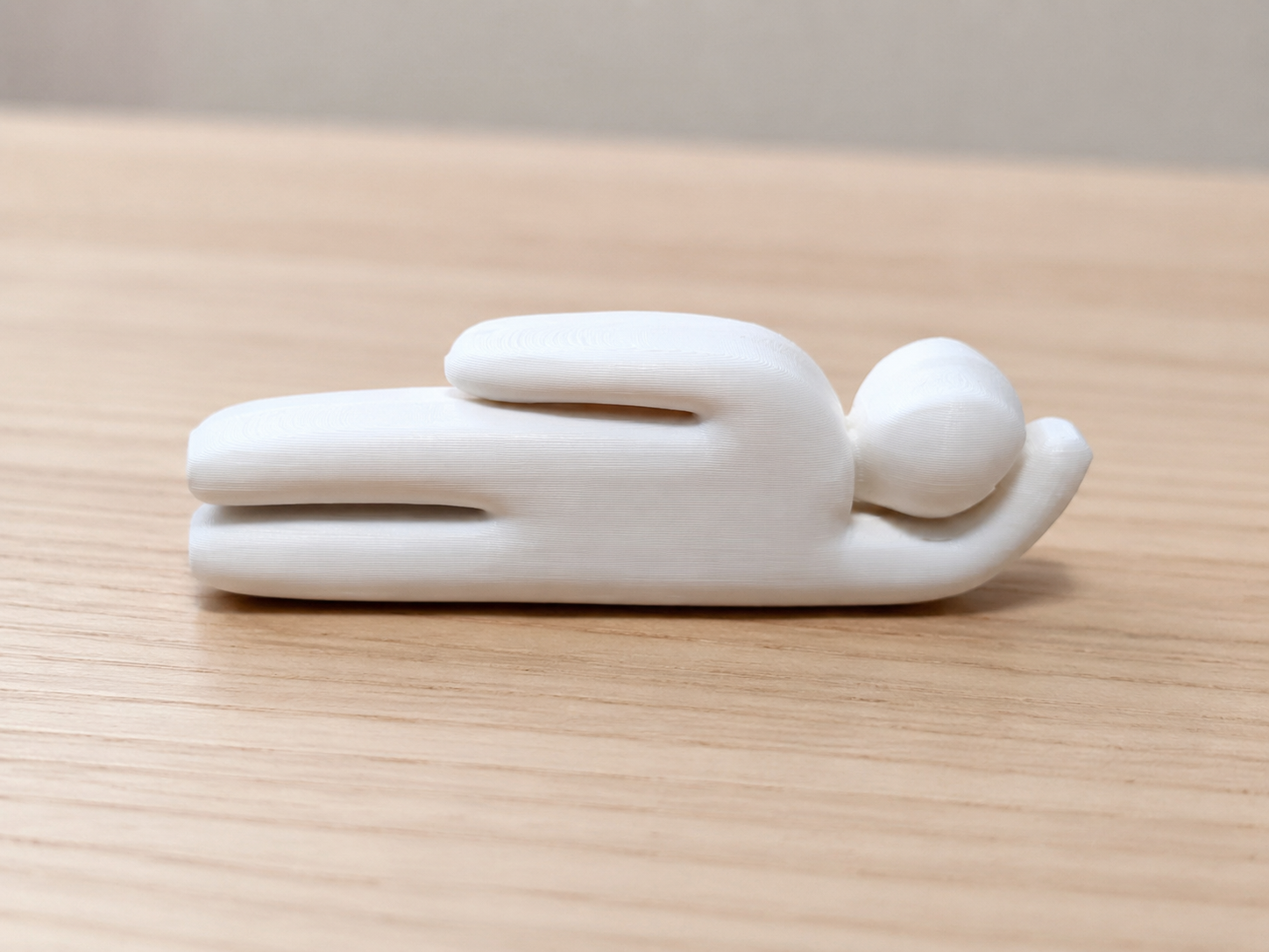 Meccha Chameleon Desk Buddy — Articulated 3D Printed Miniature, Unique Gift for Gamers & Desk Decor